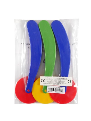 Colorful dough cutting wheels for kids and adults, designed for precise slicing through dough and clay with ergonomic handles.