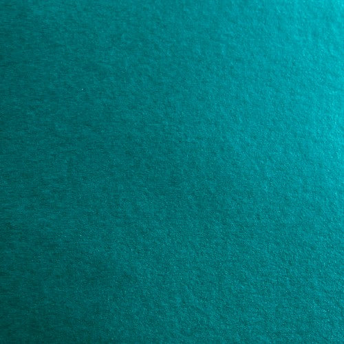 Pack of 10 Metallic Green Showcards, 50x65 cm, durable and vibrant for crafts and displays.
