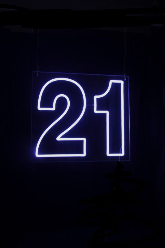 Neon LED Sign - Neon LED '21' -  White