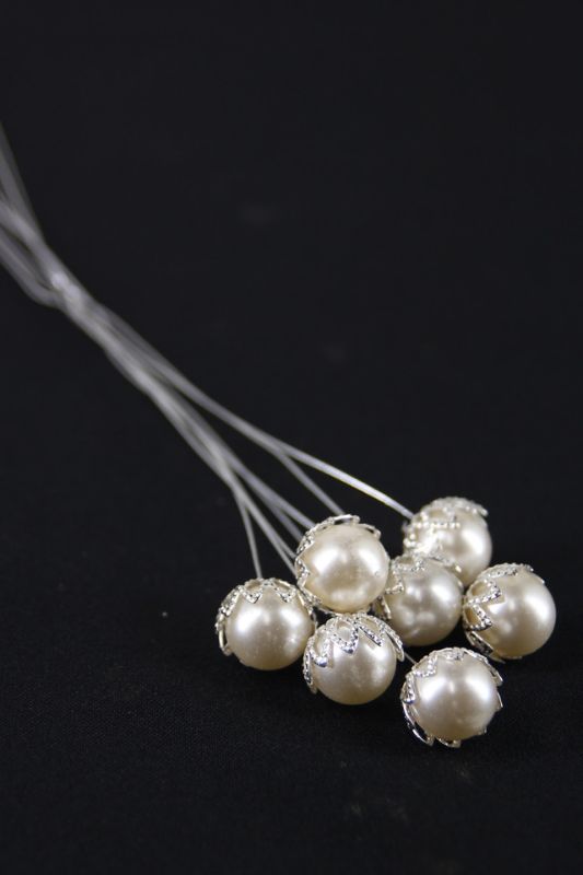 Large Flower Pearl Wire -  Pearl