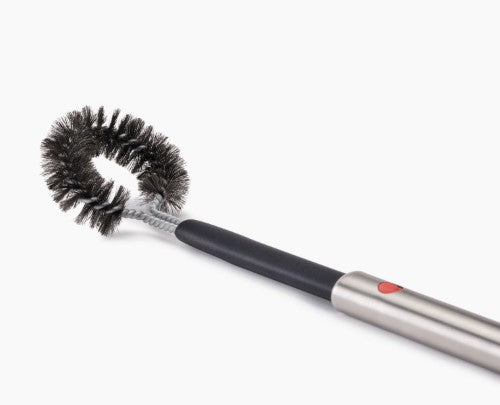 GrillOut Heavy-duty BBQ Cleaning Brush with retractable  head - Joseph Joseph