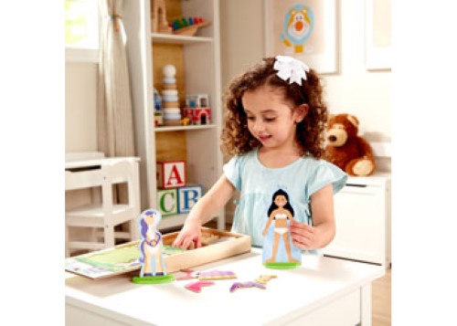 Melissa & Doug - Princess Magnetic Dress-Up Play Set