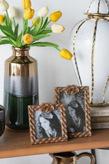 Decorative - GOLD 4x6 PHOTO FRAME - Version 1