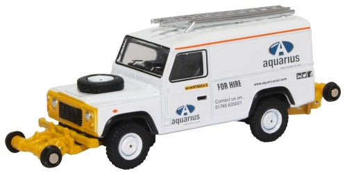 Diecast Model - Land Rover Defender - Aquarius Rail