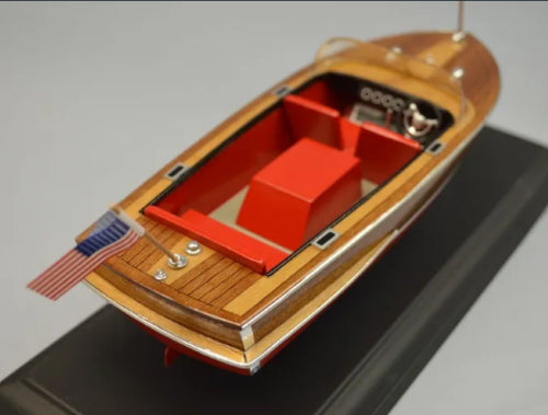 Wooden Ship Model - 1 / 24 '60 Chris Craft Continental