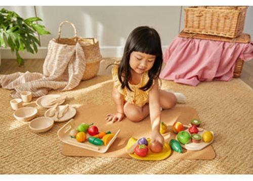 PlanToys - Assorted Fruit Set