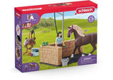 Schleich - Washing Area with Emily & Luna