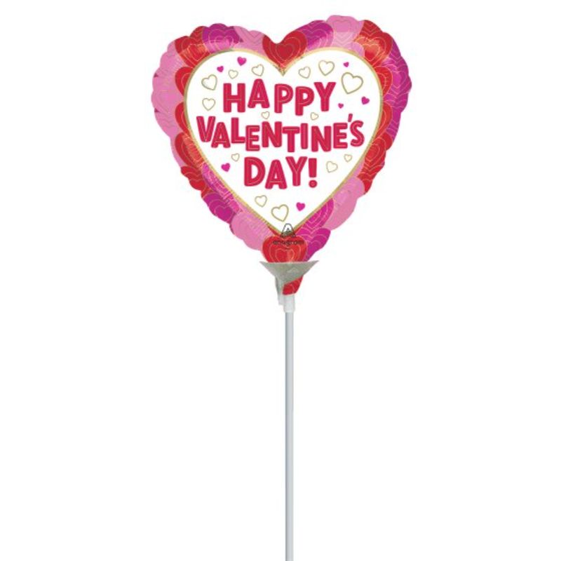 10cm foil balloon for Valentine's Day featuring a heart design, ideal for romantic decorations and gifts.