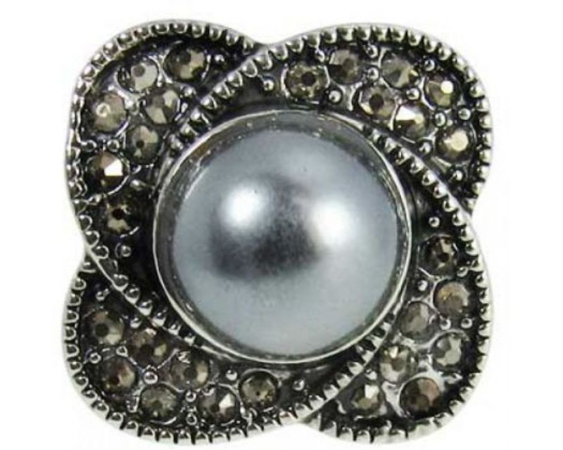 Elegant black faux pearl centerpiece with delicate flower petals for versatile accessory personalization.