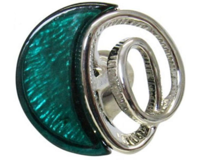 Stunning Snaps REDFOX featuring a silver swirl design with vibrant green accents, perfect for enhancing any jewelry piece.