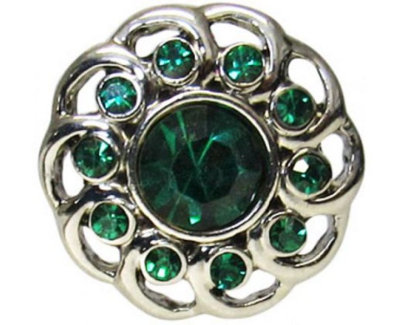 Elegant Snaps REDFOX featuring circles adorned with vibrant green diamonds, perfect for stylish jewelry customization.