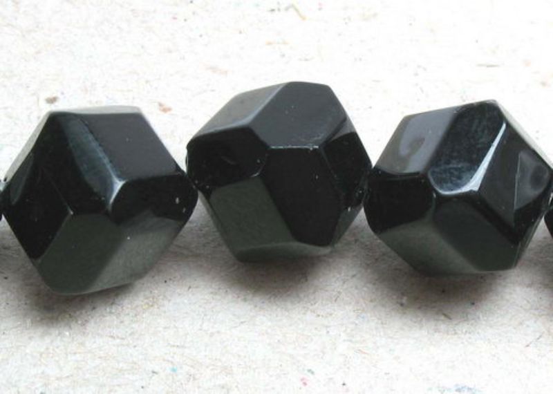 Beads - Glass Faceted Beads - 10mm 3beads Faceted Diag Cube  - Set of 3  BLACK