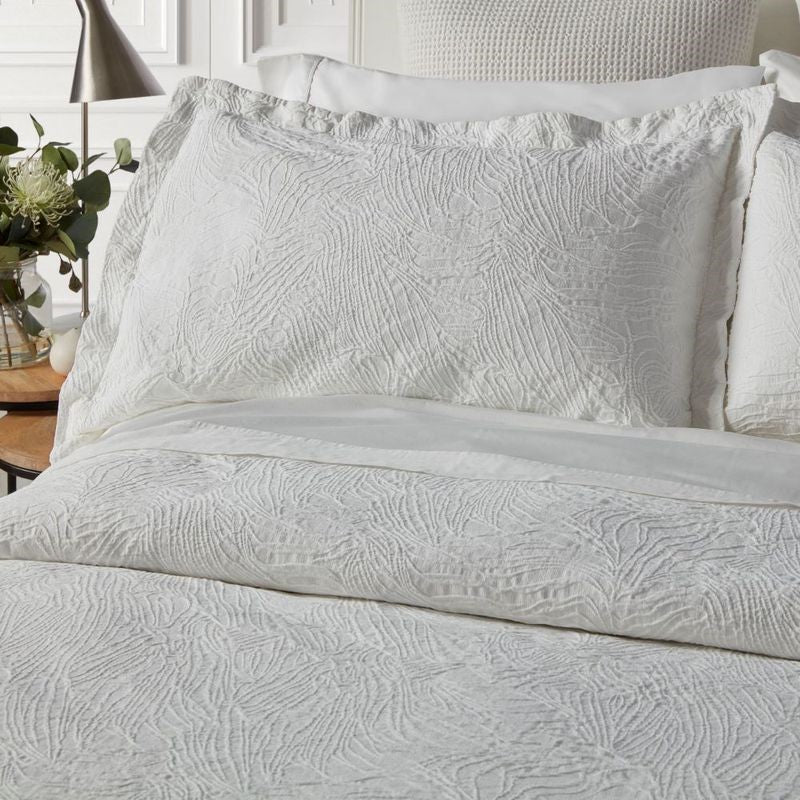 Bedspread - DUNES White (Queen) - BAKSANA