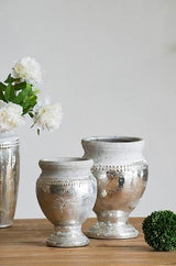 Uma Vase - 175 X 175 X 235