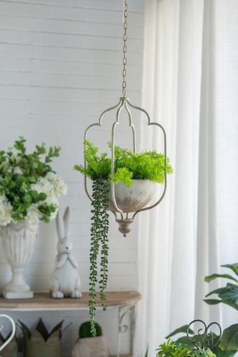 Hanging Metal Planter - 300 X 250 X 550
