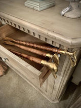 Shoe Horn Walnut Finish / Brass - 470 X 110 X 25