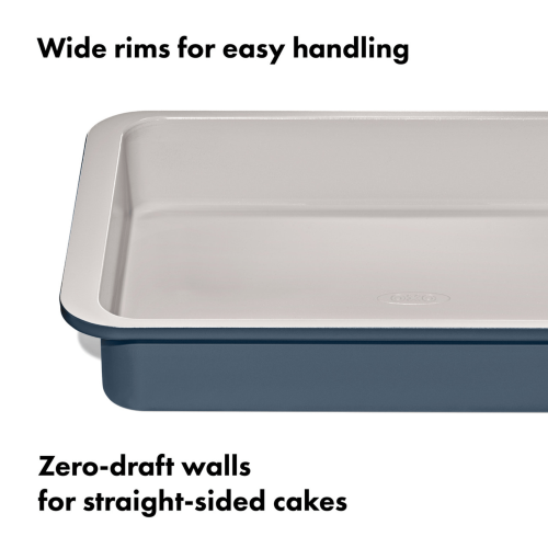 Coated Cake Pan - OXO Good Grips Ceramic Bakeware (33 x 23cm)