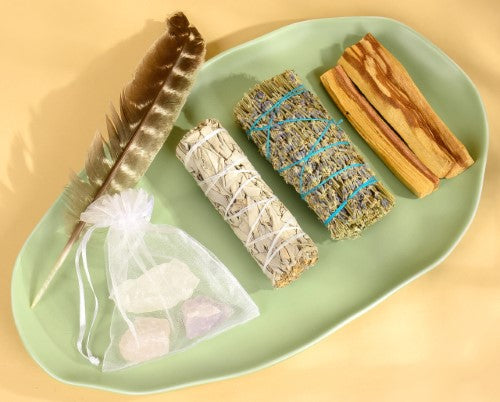 Luxury Smudging Kit - White Sage, Lavender Bundle, Palo Santo and Crystal