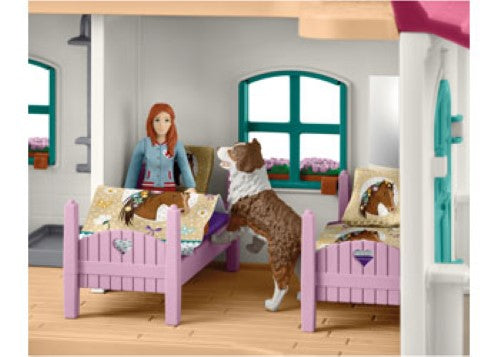 Schleich - Lakeside Country House and Stable 2025