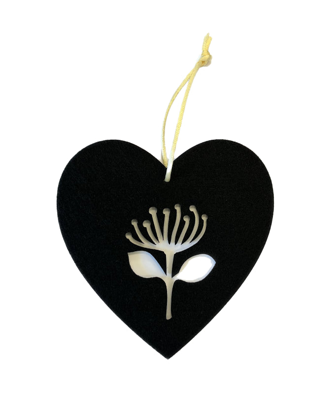 Felt Heart Black - Pohutukawa