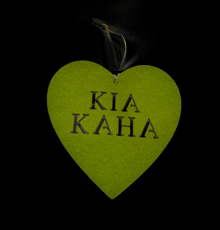 Felt Heart Green - Kia Kaha