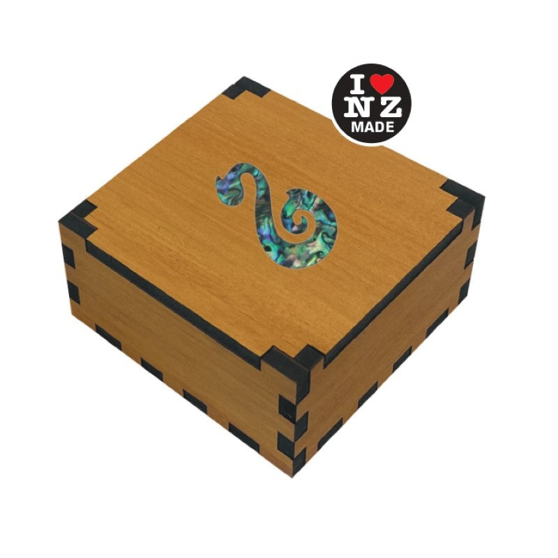 Rimu Veneer Giftbox with Paua Fish Hook