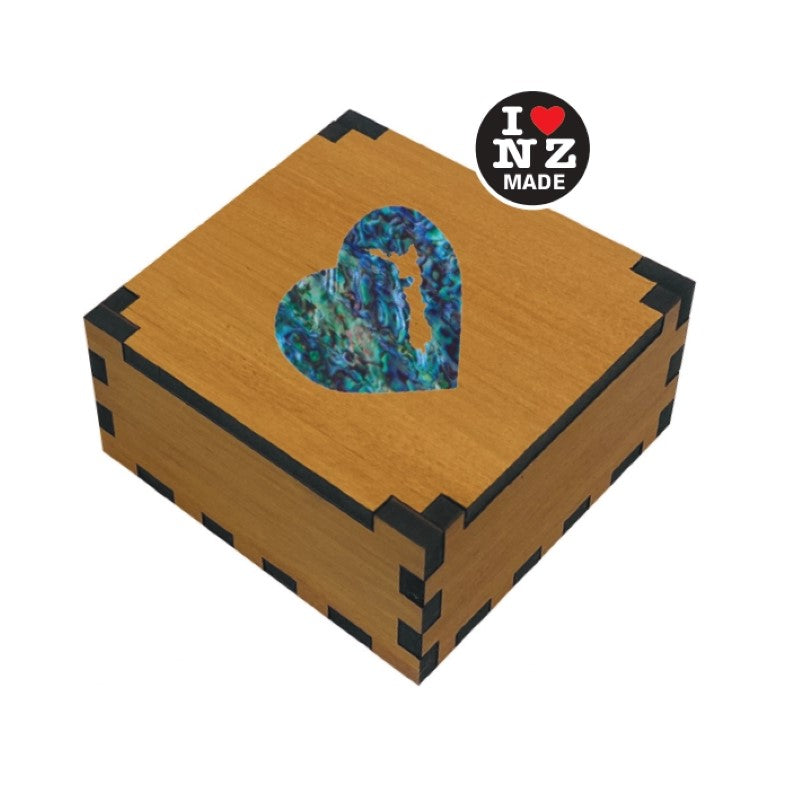 Rimu Veneer Giftbox with Paua Heart