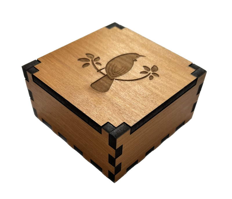 Rimu Veneer Giftbox with Engraved Tui