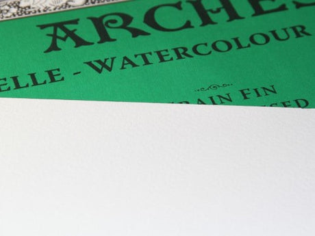 ARCHES Watercolour Natural White paper pad, 56x76cm, cold-pressed, 5 sheets for vibrant watercolor and mixed media art.
