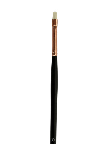 Artist Brush - 9000 with synthetic bristles for precision strokes; ideal for fine art and various mediums.