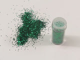 Vibrant 1kg green glitter, perfect for crafting and DIY projects, safe for all ages, with fine texture for easy application.