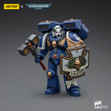 Warhammer Collectibles: 1/18 Scale Ultramarines Vanguard Veteran with Thunder