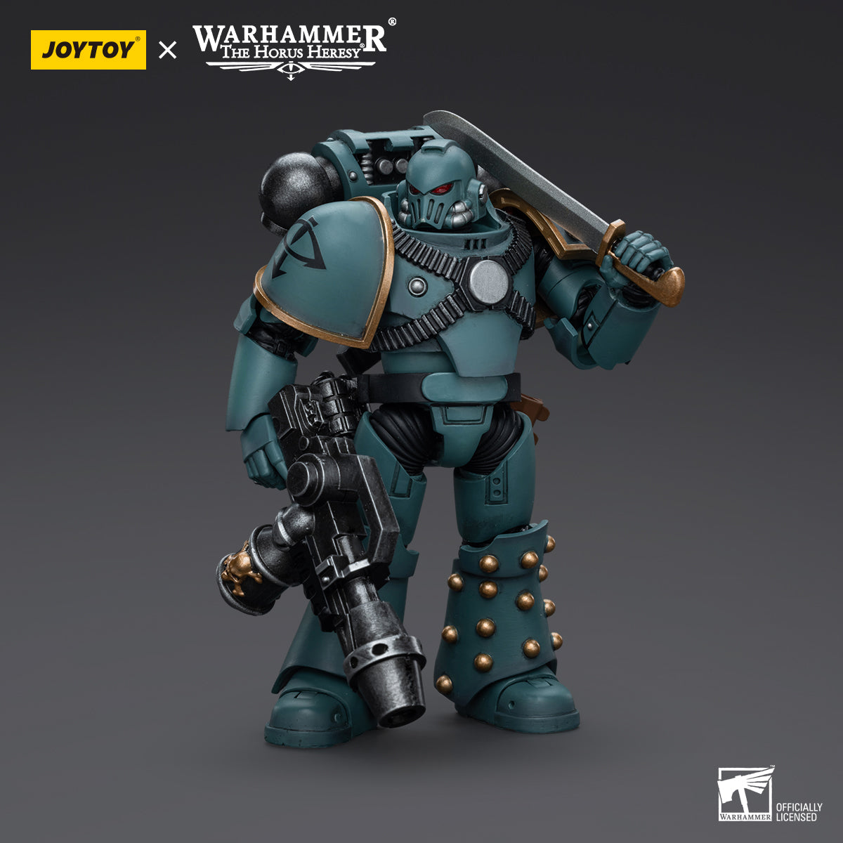Warhammer 40K 1/18 Sons of Horus MKIV Tactical Squad Legionary with Flamer