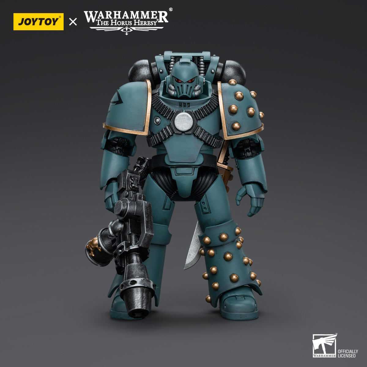 Warhammer 40K 1/18 Sons of Horus MKIV Tactical Squad Legionary with Flamer