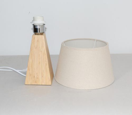 BAMBOO & LINEN TABLE LAMP - NATURAL - 240x330