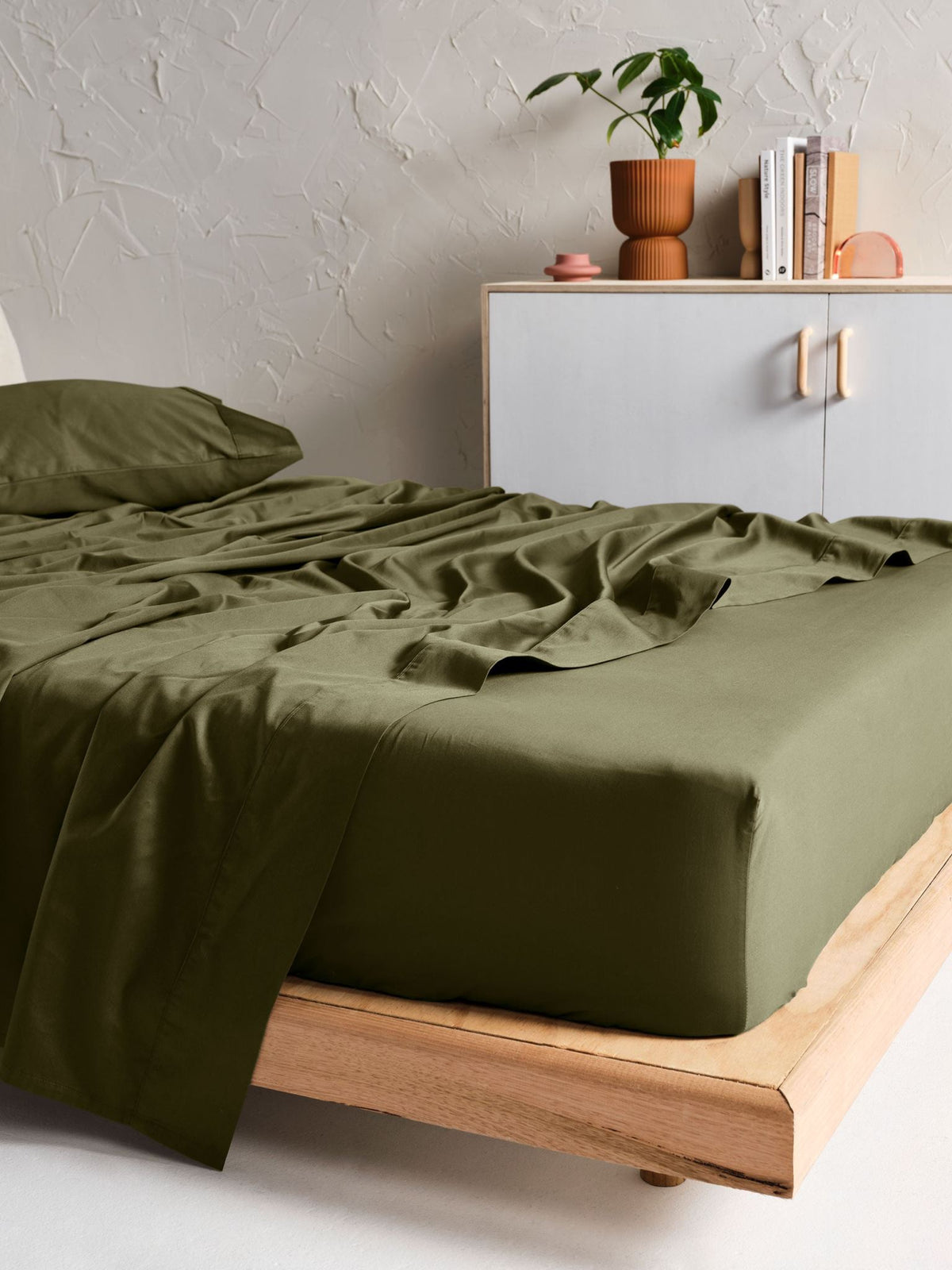 Sheet Set - 500 Thread Count Cotton Sateen Augusta Olive - King Single