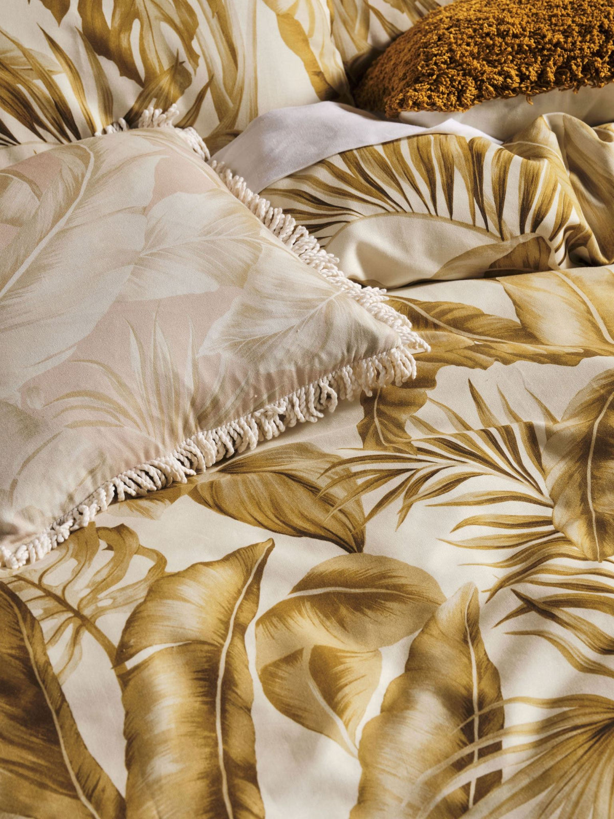 Quilt Cover Set - Marseille Linen House - Double Yellow