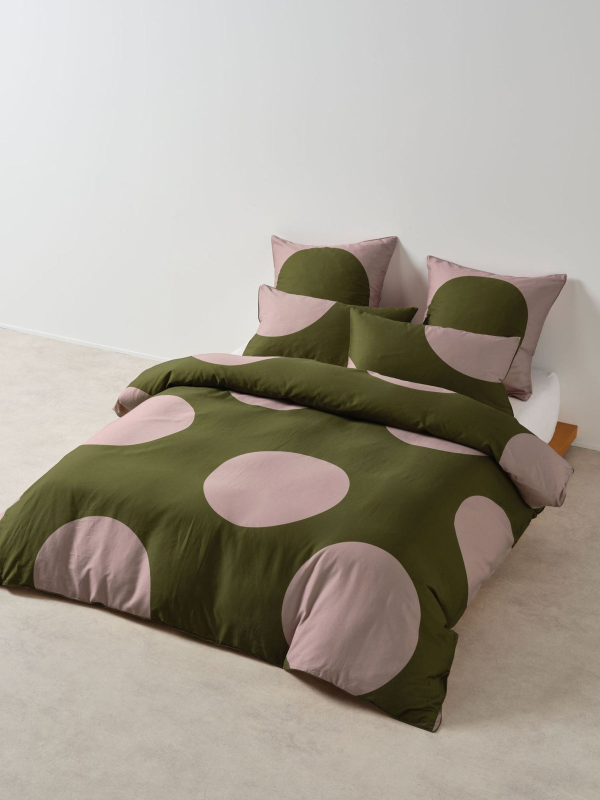 Quilt Cover Set - Pluto Olive Linen House - Queen Green