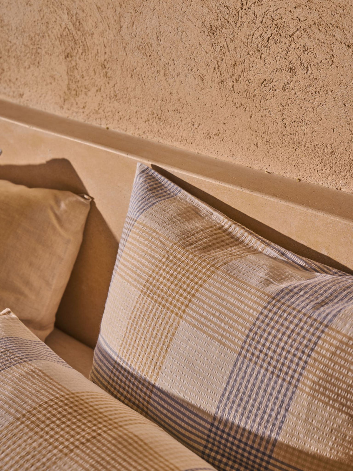 European Pillowcase - Bloomfield Linen House - 65cm x 65cm Blue