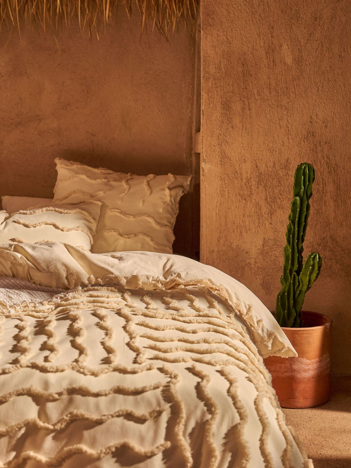 Quilt Cover Set - Metung Latte Linen House - Double Natural