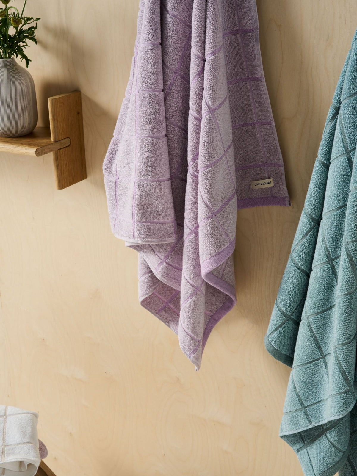 Bath Sheet - Geneva Mauve Linen House - 33cm x 33cm Purple