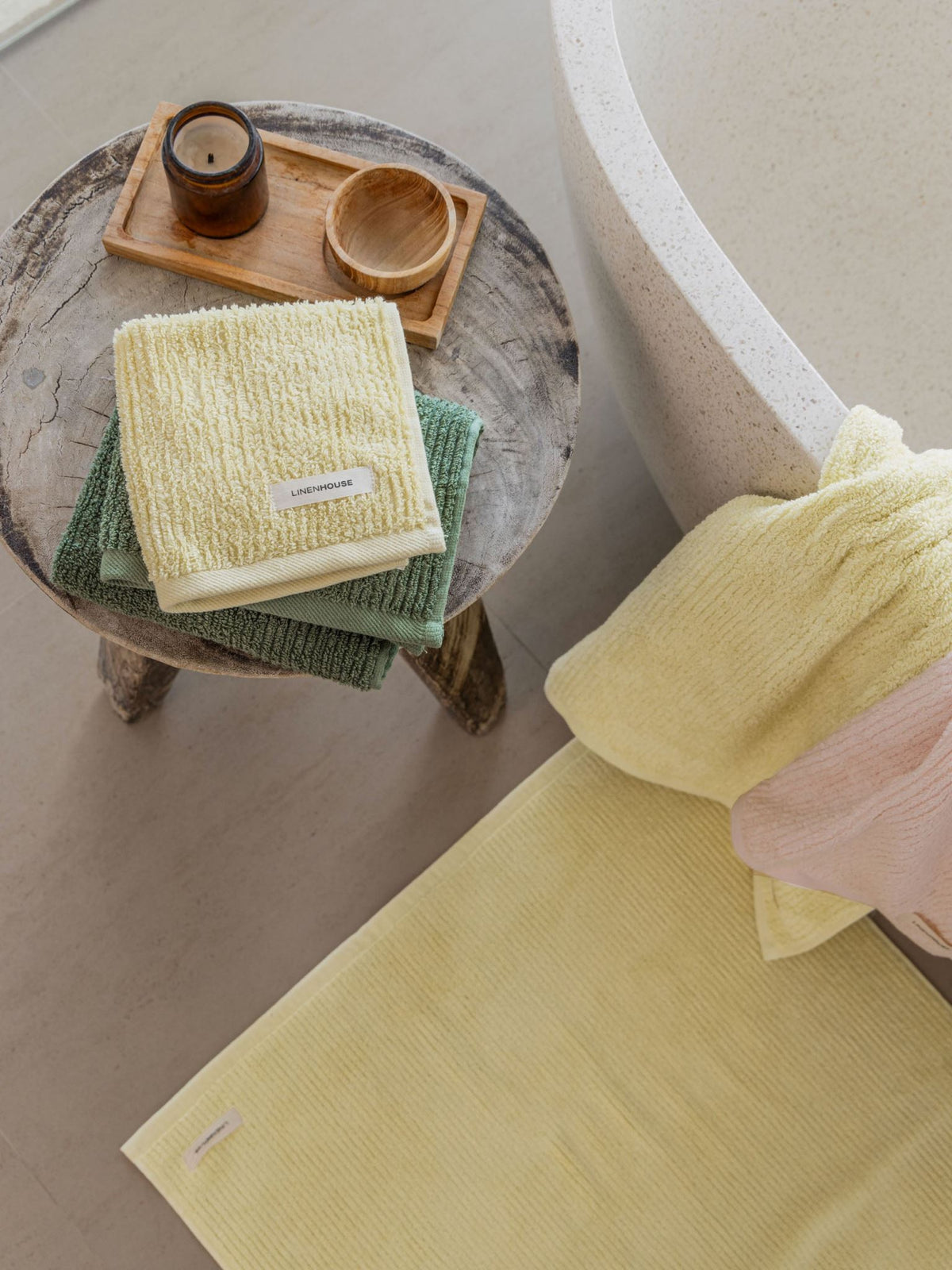 Bath Towel - Reed Evergreen Linen House - 69cm x 139cm Green