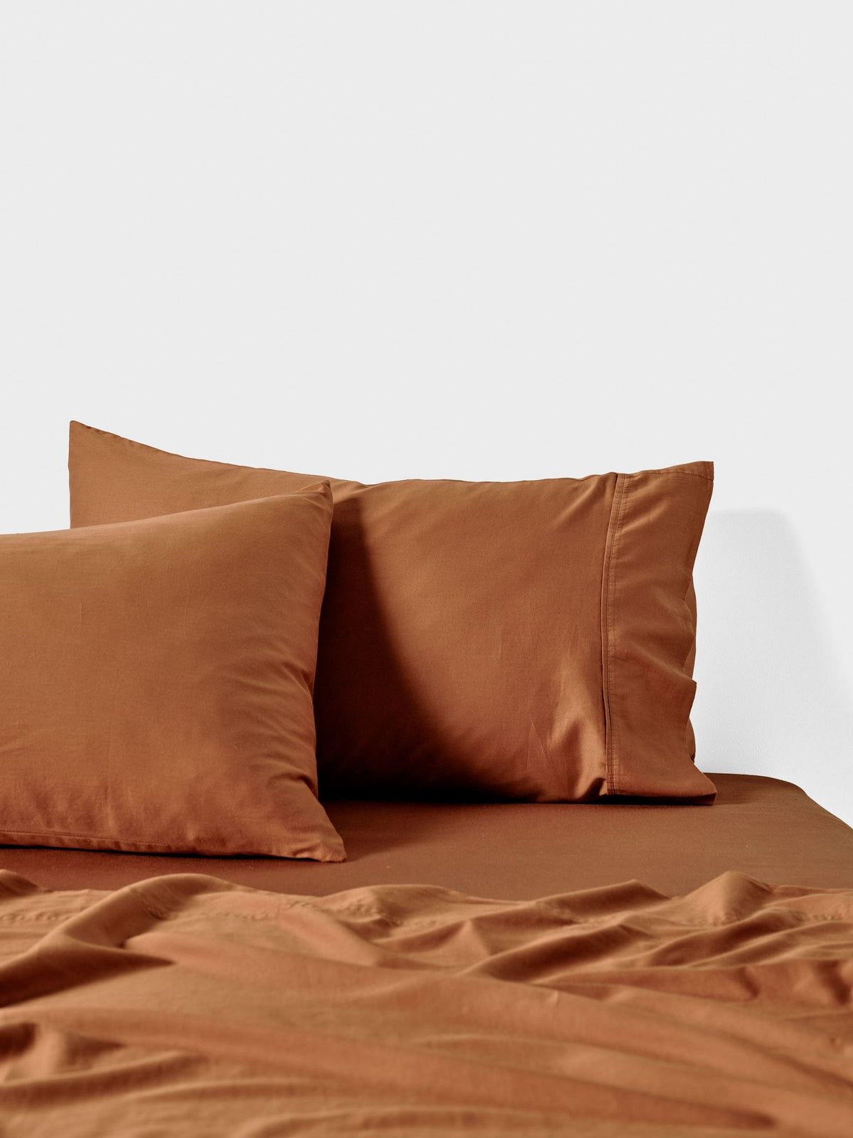 Sheet Set - Surf Wash Rust 400 Thread Count Linen House - Queen Brown