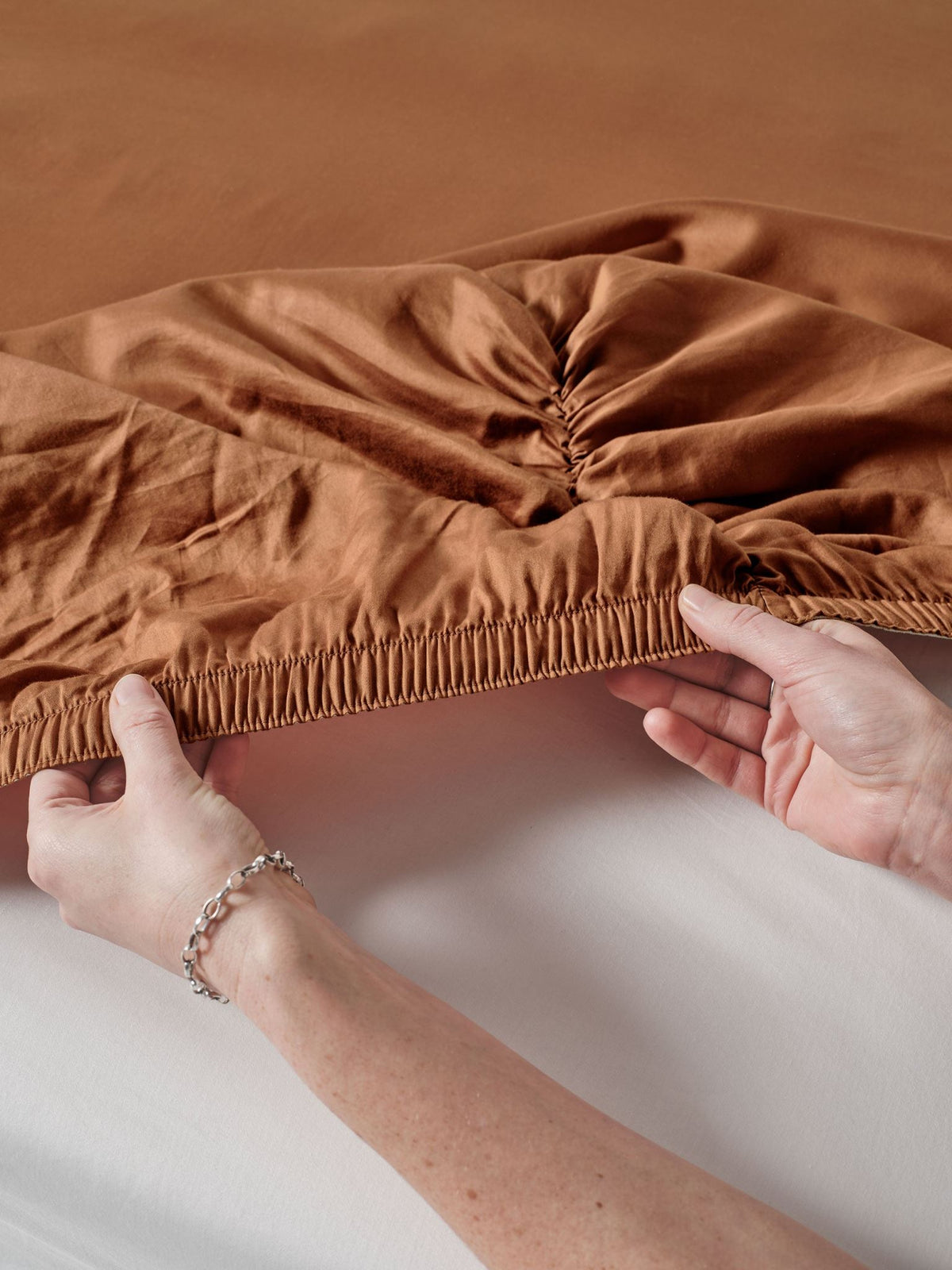 Sheet Set - Surf Wash Rust 400 Thread Count Linen House - Single Brown