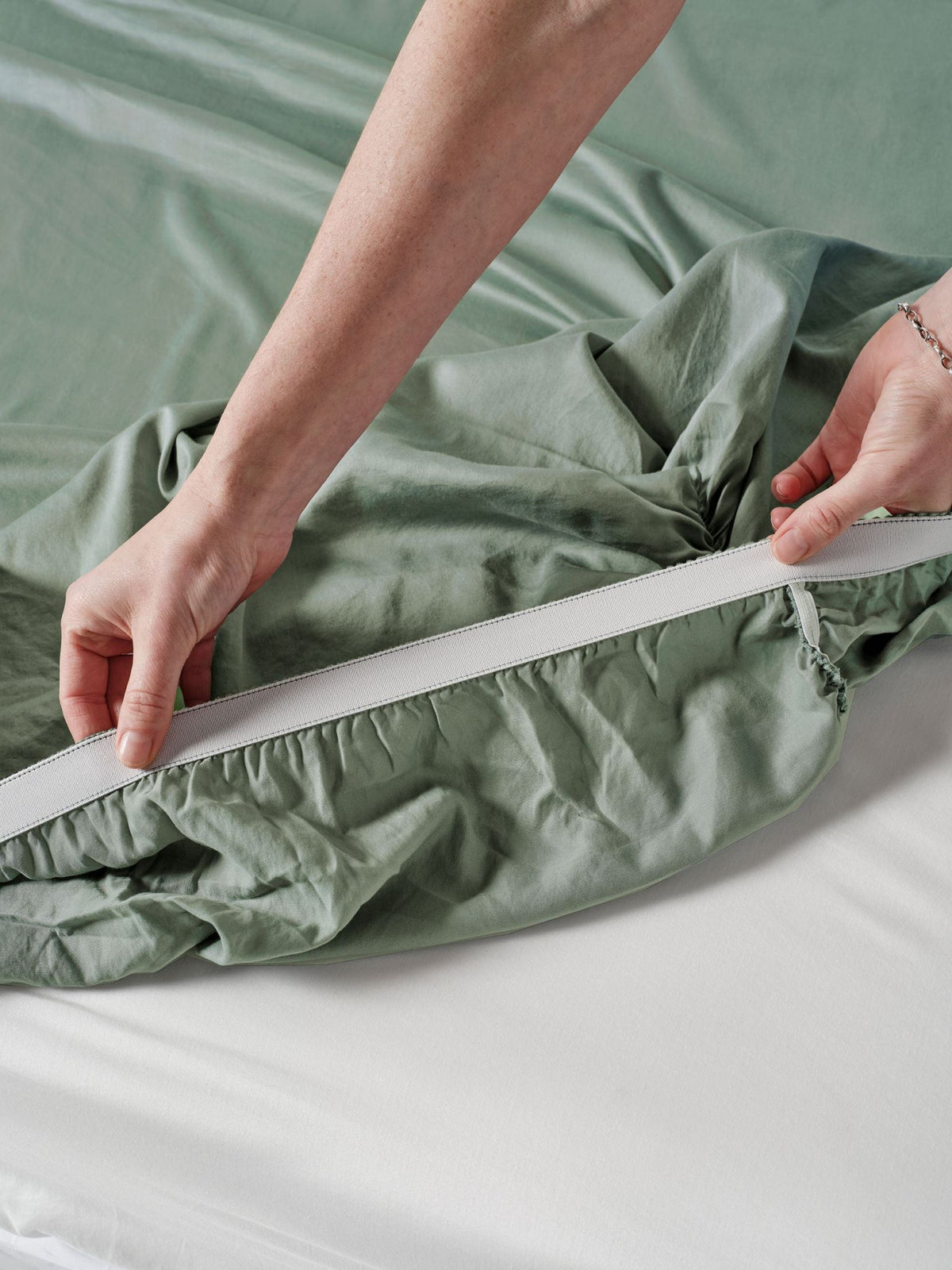 Sheet Set - Surf Wash Seafoam 400 Thread Count Linen House - Queen Green
