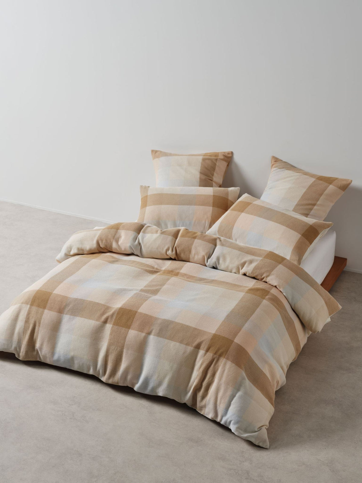 Quilt Cover Set - Wellington Honey Linen House - King Pink