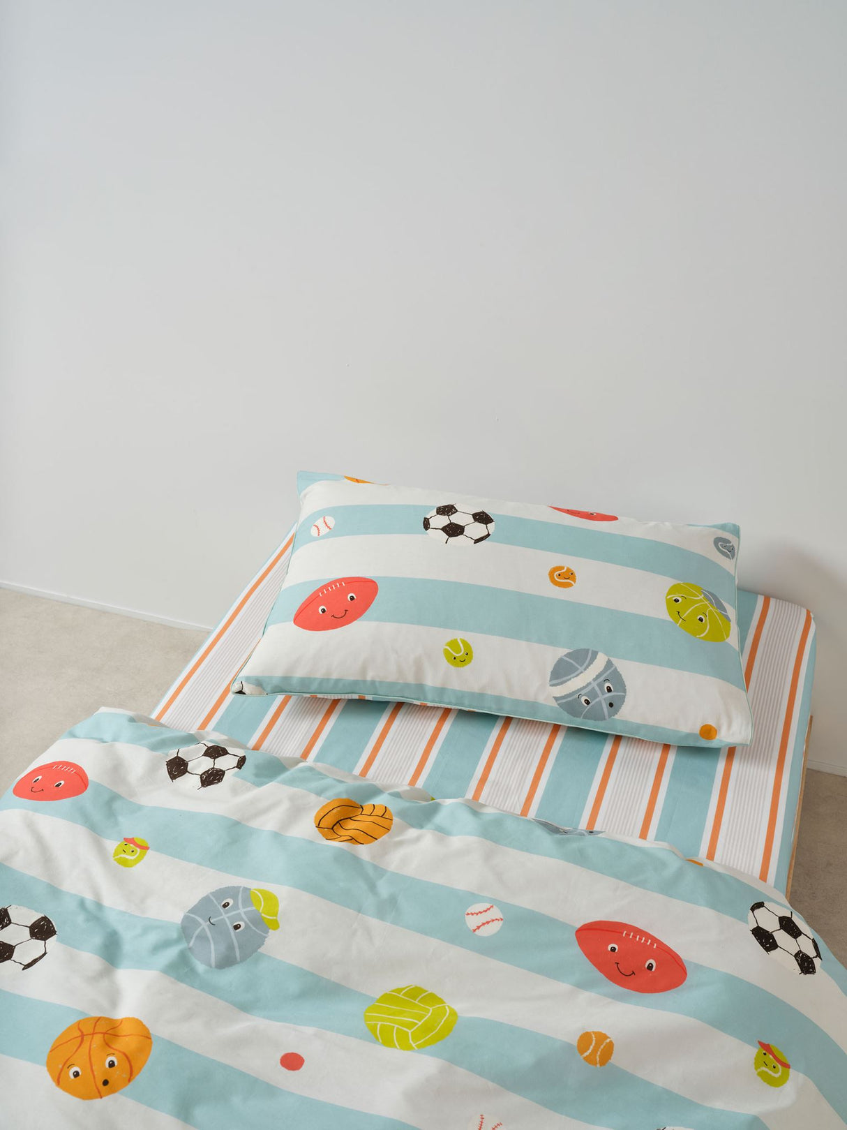 Have a Ball Duvet Cover Set by Linen House Kids - Single (Multi)