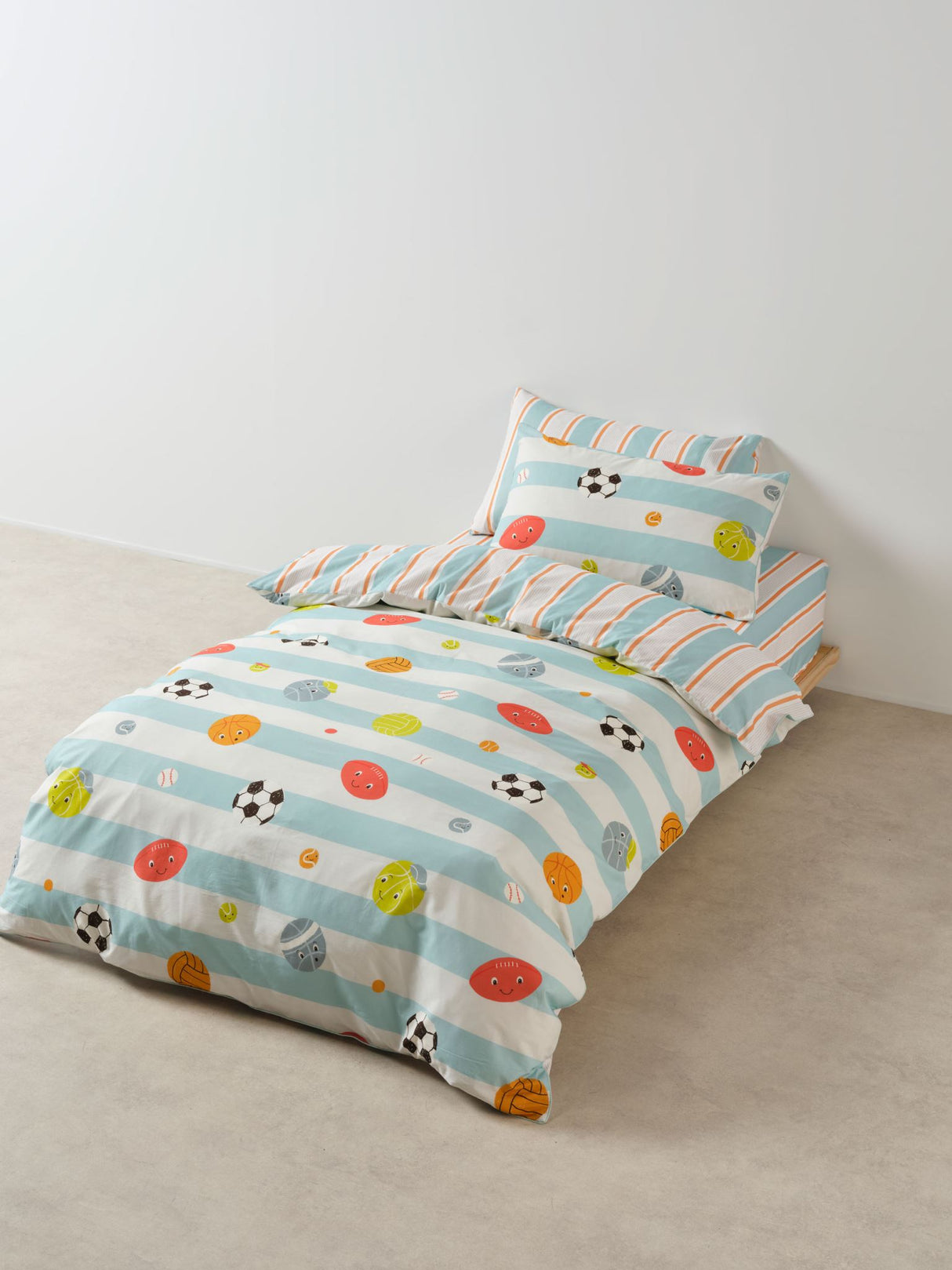 Have a Ball Duvet Cover Set by Linen House Kids - Double (Multi)