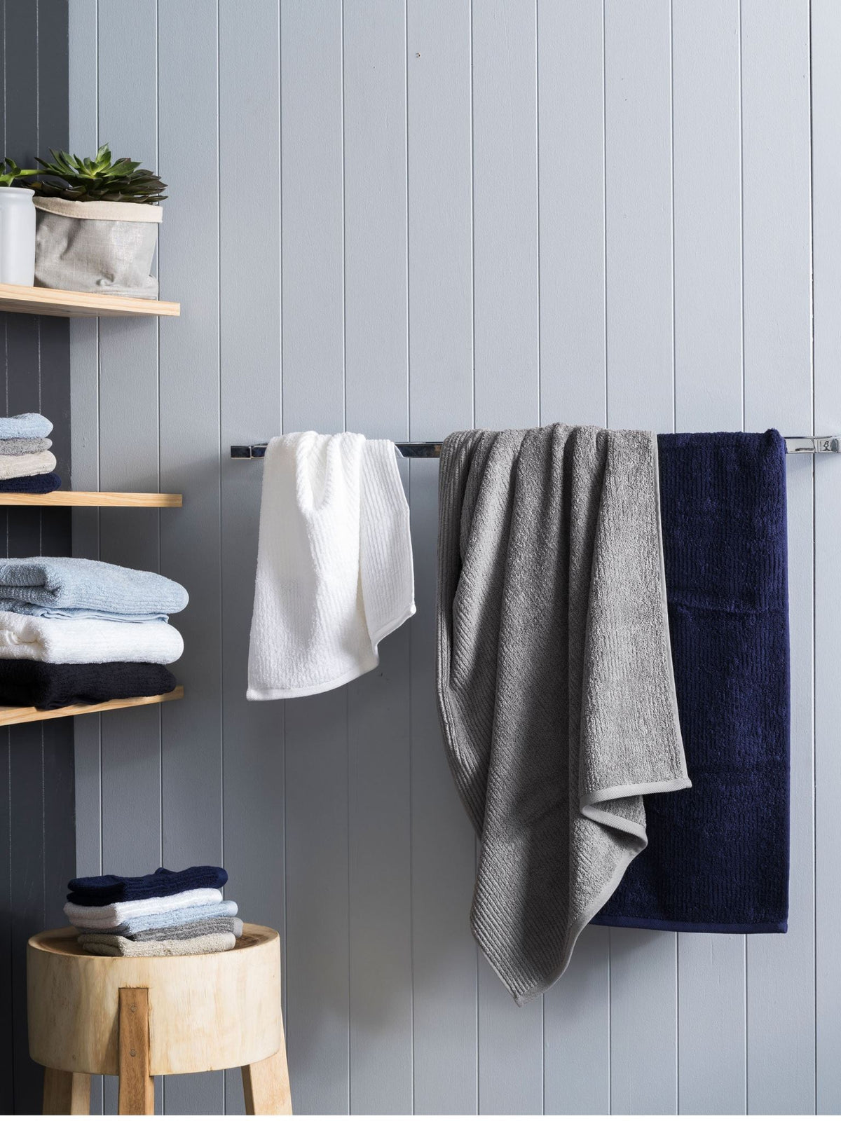 Bath Sheet - Reed Linen House - 82cm x 170cm Grey