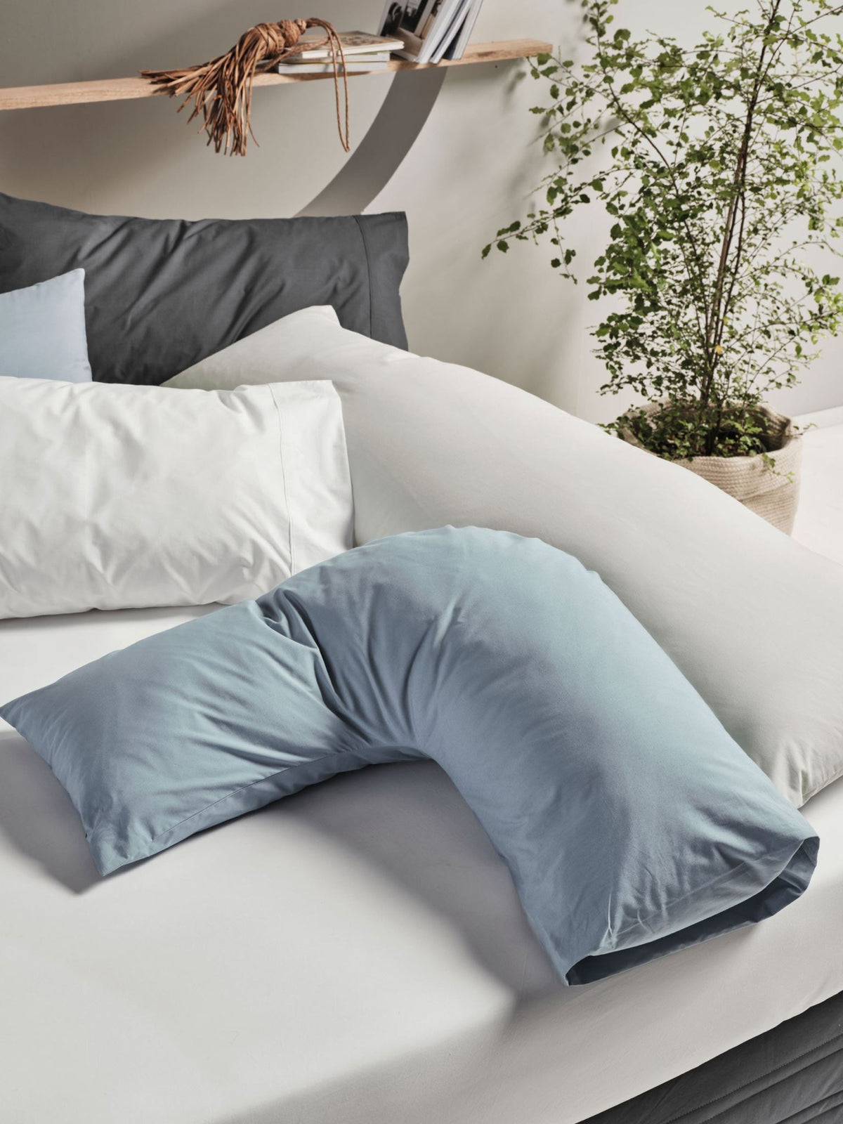Pillowcase - 300 Thread Count Cotton Percale Vienna Linen House - U-Shaped Blue